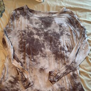 American Eagle Outfitters Gray Tie-Dye Long Sleeve Tee